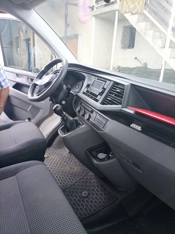 VOLKSWAGEN Transporter 2021 — imagine 2