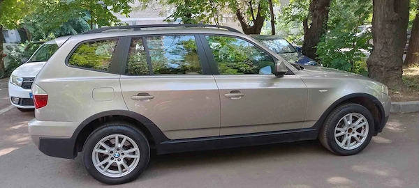 BMW 3 Series 2010 — imagine 3