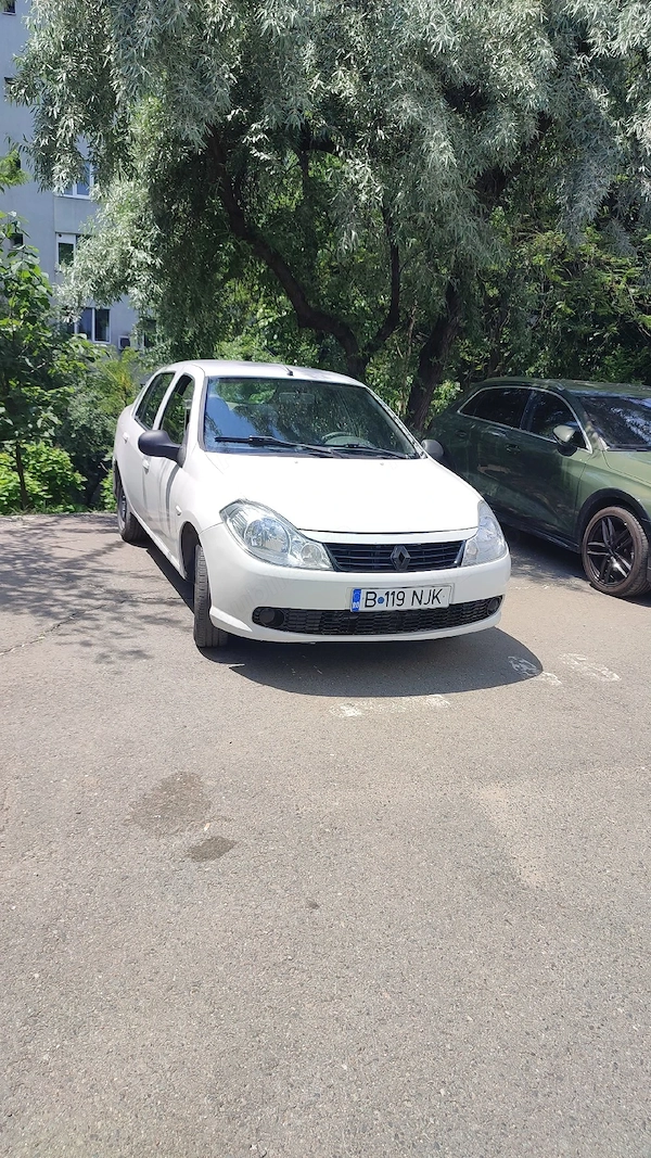 RENAULT Symbol 2012 — imagine 2