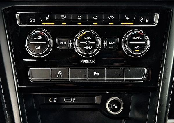 VOLKSWAGEN Touran 2016 — imagine 9