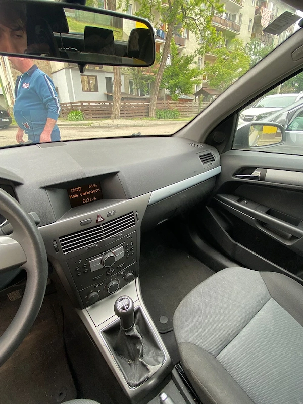 OPEL Astra 2004 — imagine 7