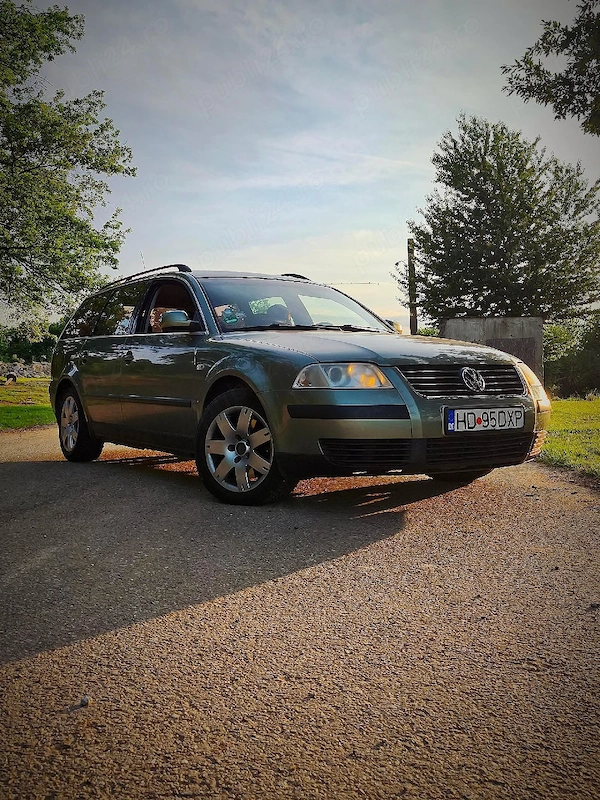 VOLKSWAGEN Passat 2001