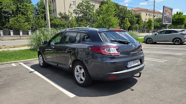 RENAULT Megane 2012