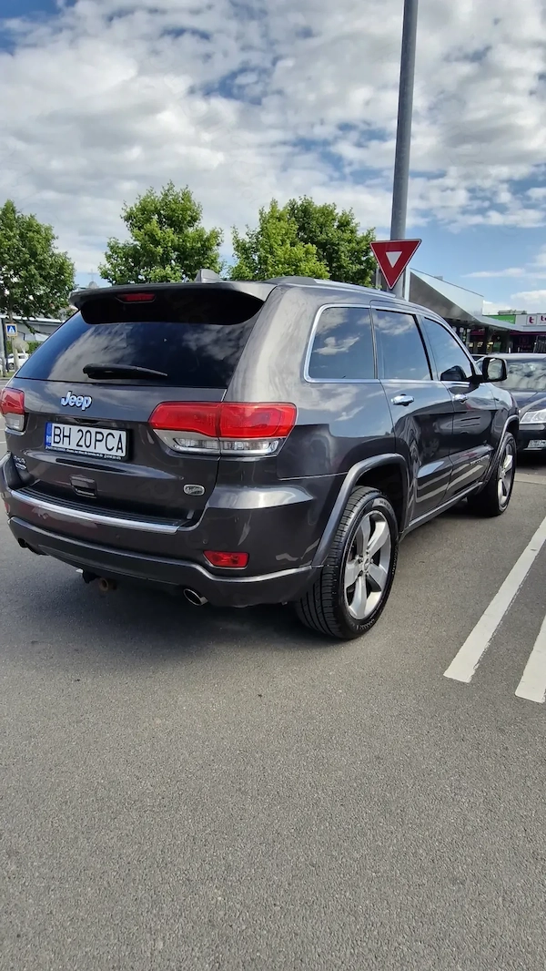 JEEP Grand Cherokee 2013 — imagine 4