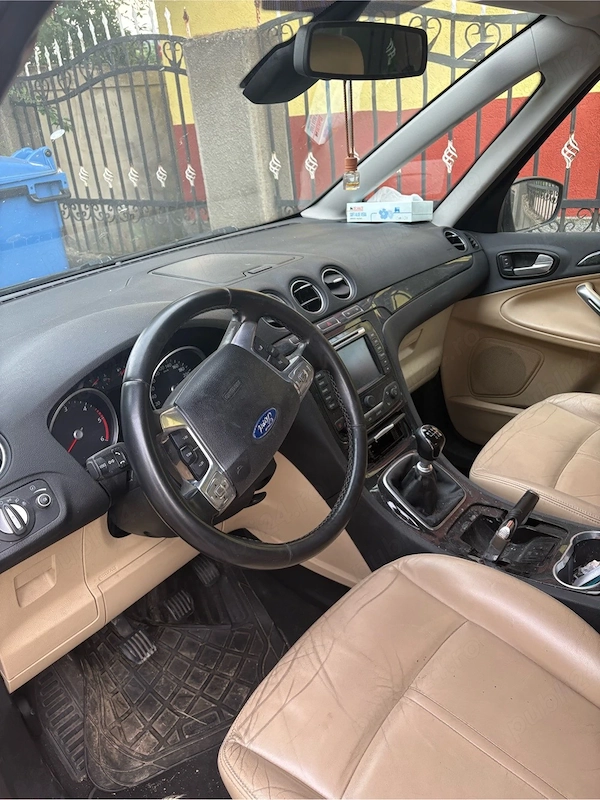 FORD Galaxy 2011