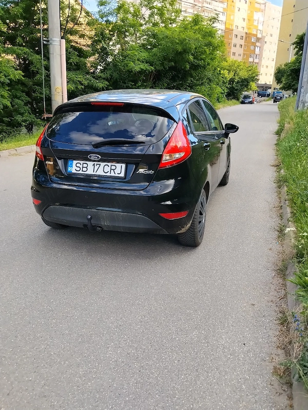 FORD Fiesta 2010 — imagine 4