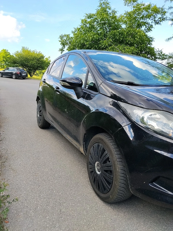 FORD Fiesta 2010 — imagine 2