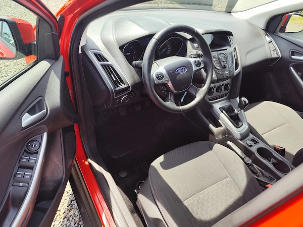 FORD Focus 2013 — imagine 12