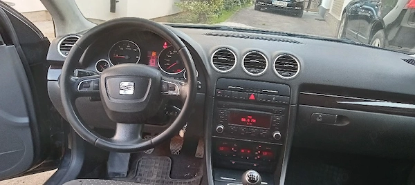 SEAT Exeo 2011 — imagine 3