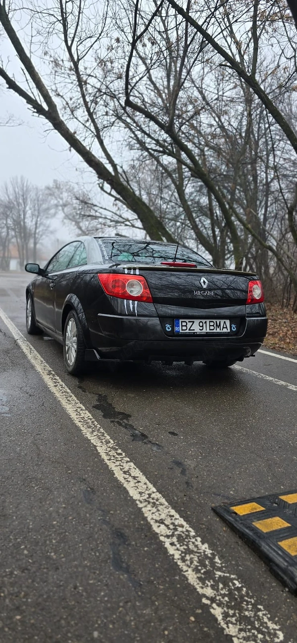 RENAULT Megane 2004