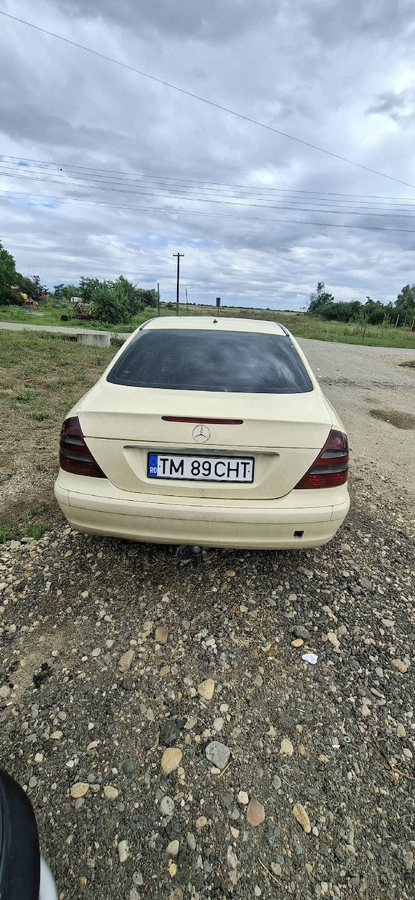MERCEDES-BENZ E-Class 2004 — imagine 3