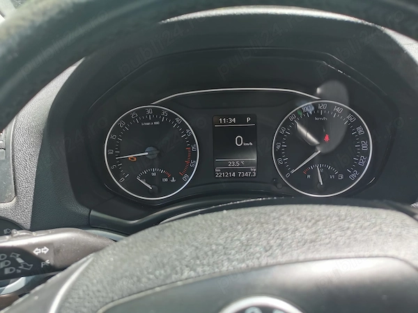 SKODA Octavia 2010 — imagine 3