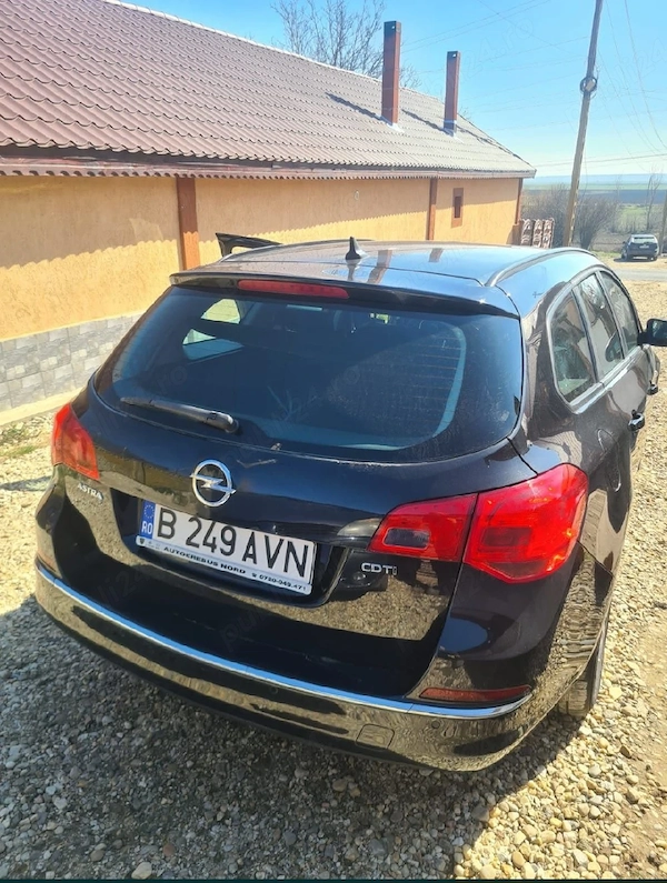 OPEL Astra 2014 — imagine 3