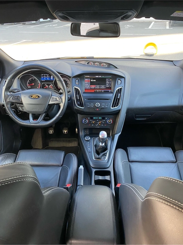 FORD Focus 2015 — imagine 37