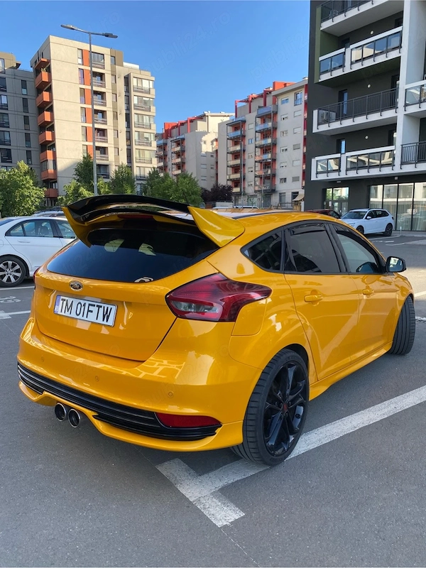 FORD Focus 2015 — imagine 31