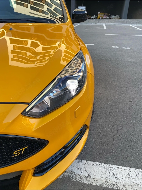 FORD Focus 2015 — imagine 35