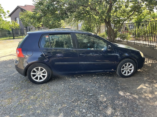 VOLKSWAGEN Golf 2004 — imagine 8