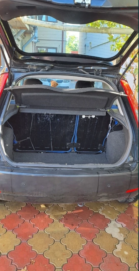 FORD Fiesta 2004 — imagine 8