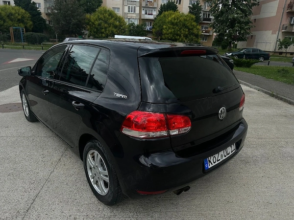VOLKSWAGEN Golf 2011 — imagine 4