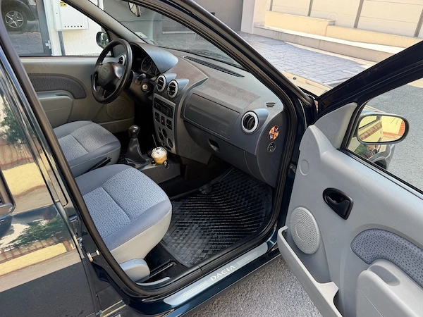 DACIA Logan 2006 — imagine 7
