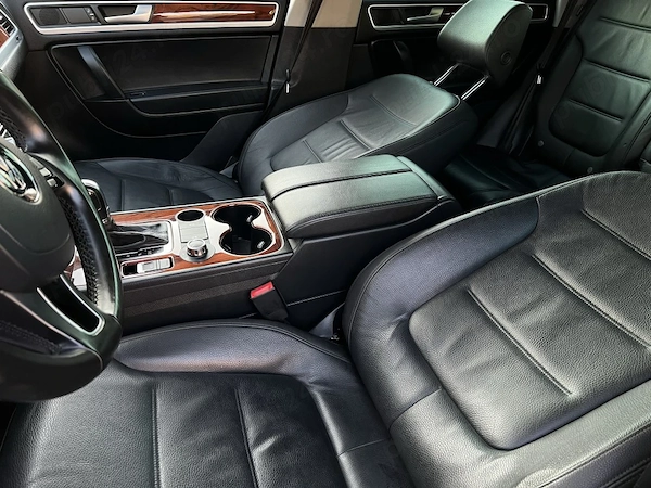 VOLKSWAGEN Touareg 2013 — imagine 8