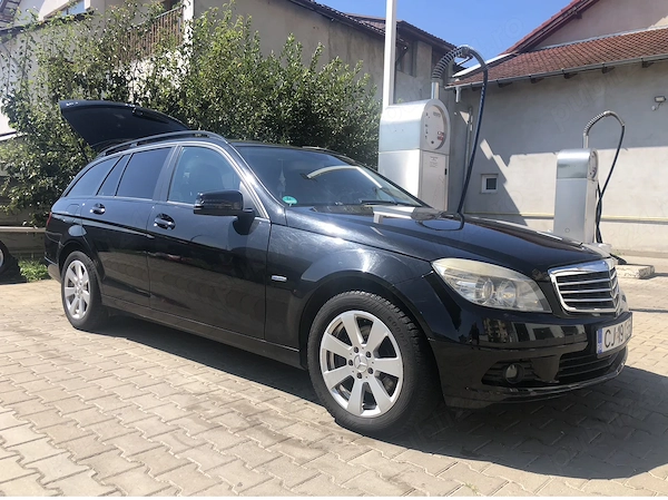 MERCEDES-BENZ C-Class 2009 — imagine 3