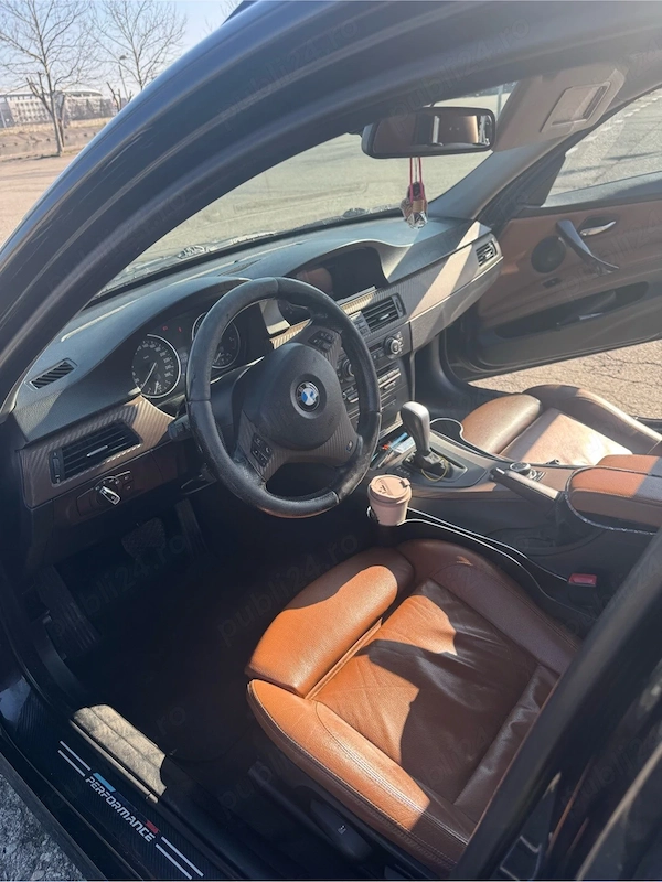 BMW 3 Series 2009