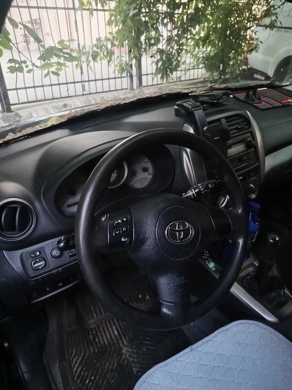 TOYOTA RAV4 2005 — imagine 3