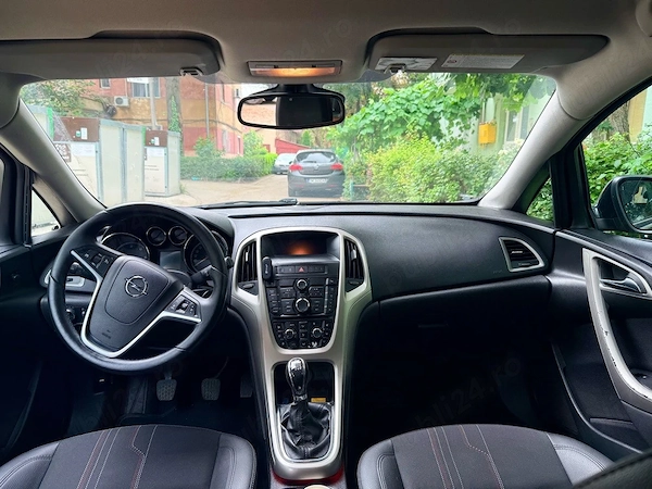 OPEL Astra 2013 — imagine 3