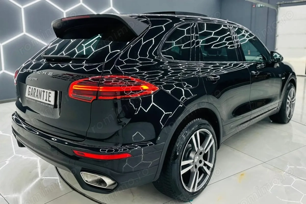 PORSCHE Cayenne 2016 — imagine 4