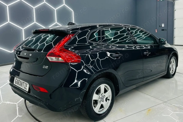 VOLVO V40 2014 — imagine 4