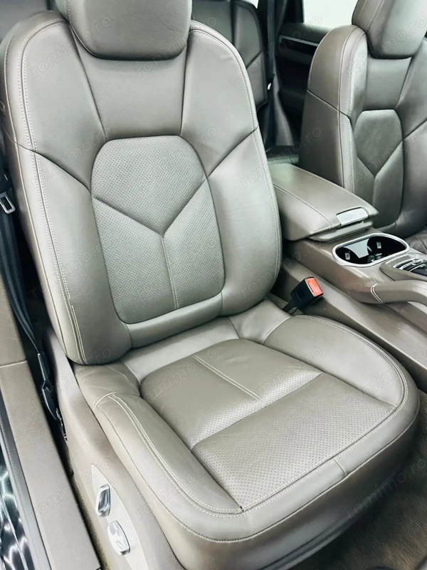 PORSCHE Cayenne 2016 — imagine 19