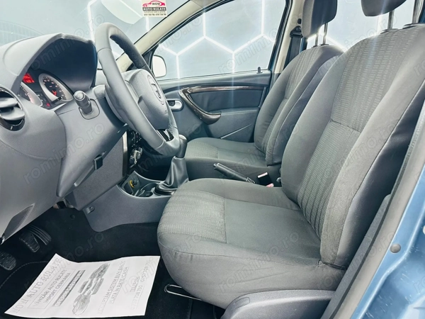 DACIA Duster 2011 — imagine 11