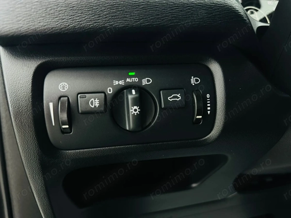 VOLVO V40 2014 — imagine 12