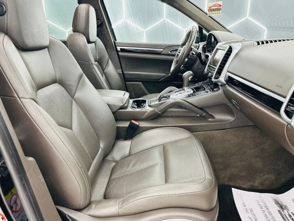 PORSCHE Cayenne 2016 — imagine 18