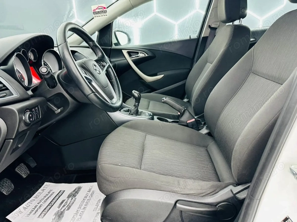 OPEL Astra 2014 — imagine 13