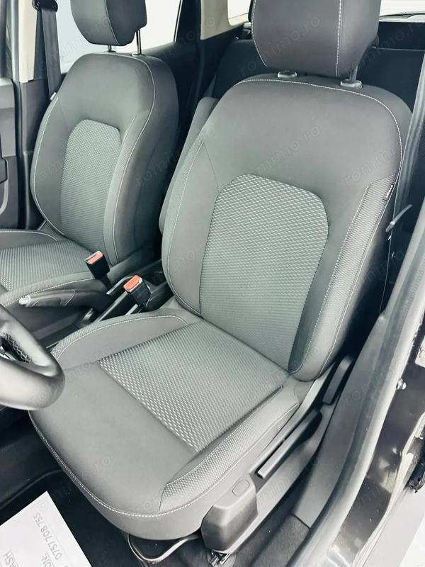 DACIA Duster 2020 — imagine 13