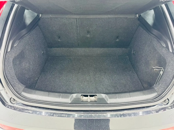 VOLVO V40 2014 — imagine 16