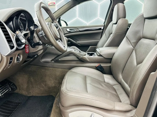 PORSCHE Cayenne 2016 — imagine 13