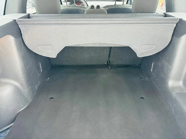 DACIA Duster 2011 — imagine 14