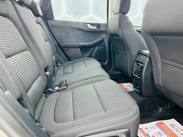 FORD Kuga 2020 — imagine 7