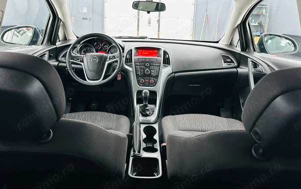 OPEL Astra 2013 — imagine 6