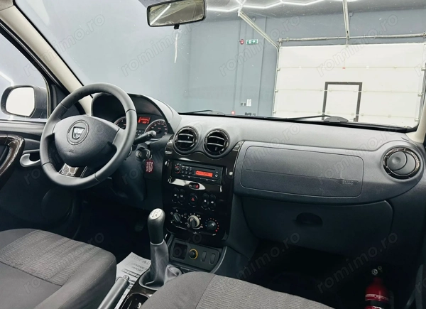DACIA Duster 2011 — imagine 19