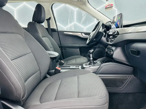 FORD Kuga 2020 — imagine 18