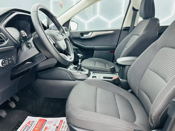FORD Kuga 2020 — imagine 13