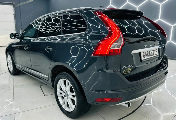 VOLVO XC60 2015 — imagine 3