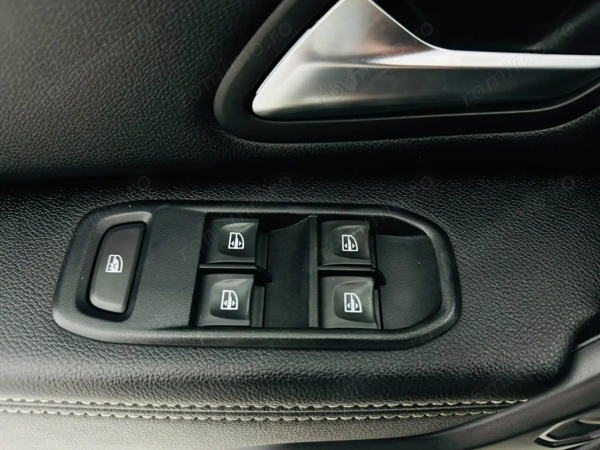 DACIA Duster 2019 — imagine 11