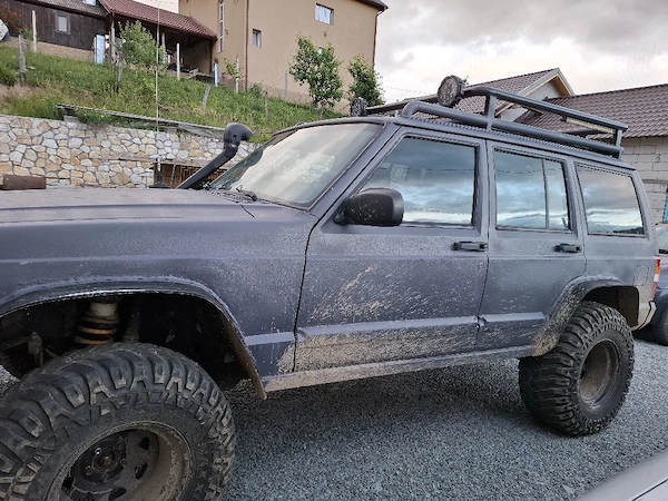 JEEP Cherokee 2001