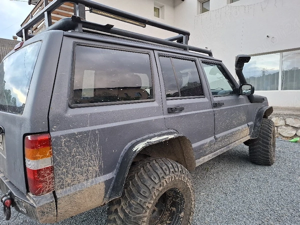 JEEP Cherokee 2001 — imagine 2