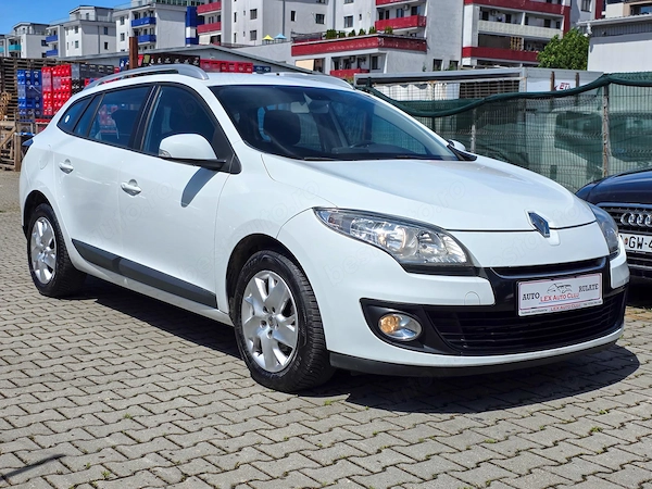RENAULT Megane 2013 — imagine 2